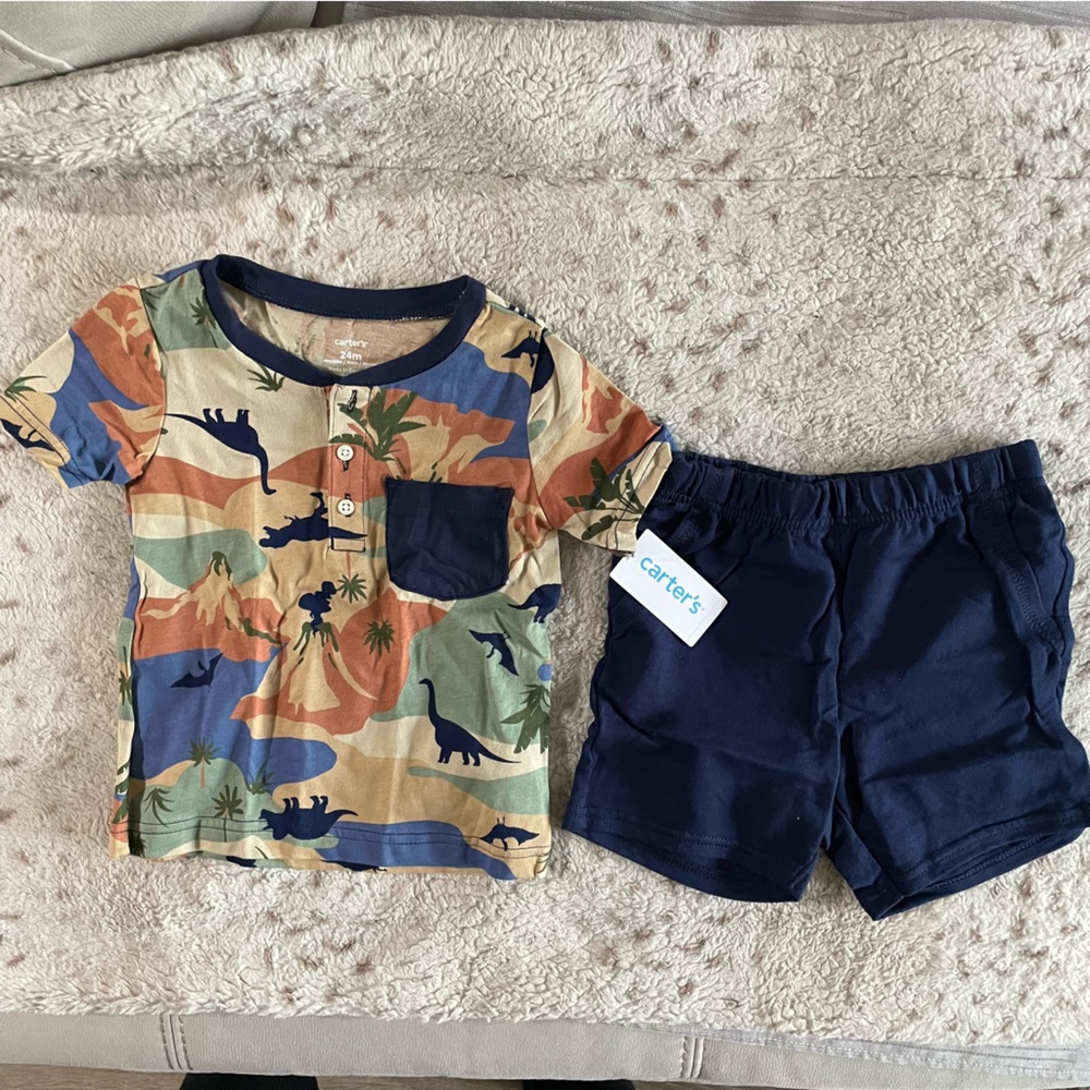 NWT Carter’s Baby 2 piece set